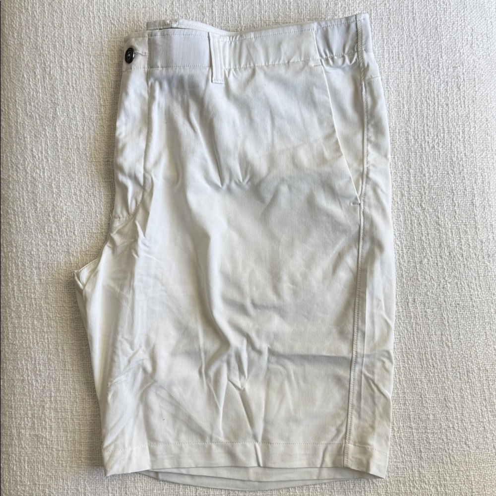 Under Armour White Golf Shorts